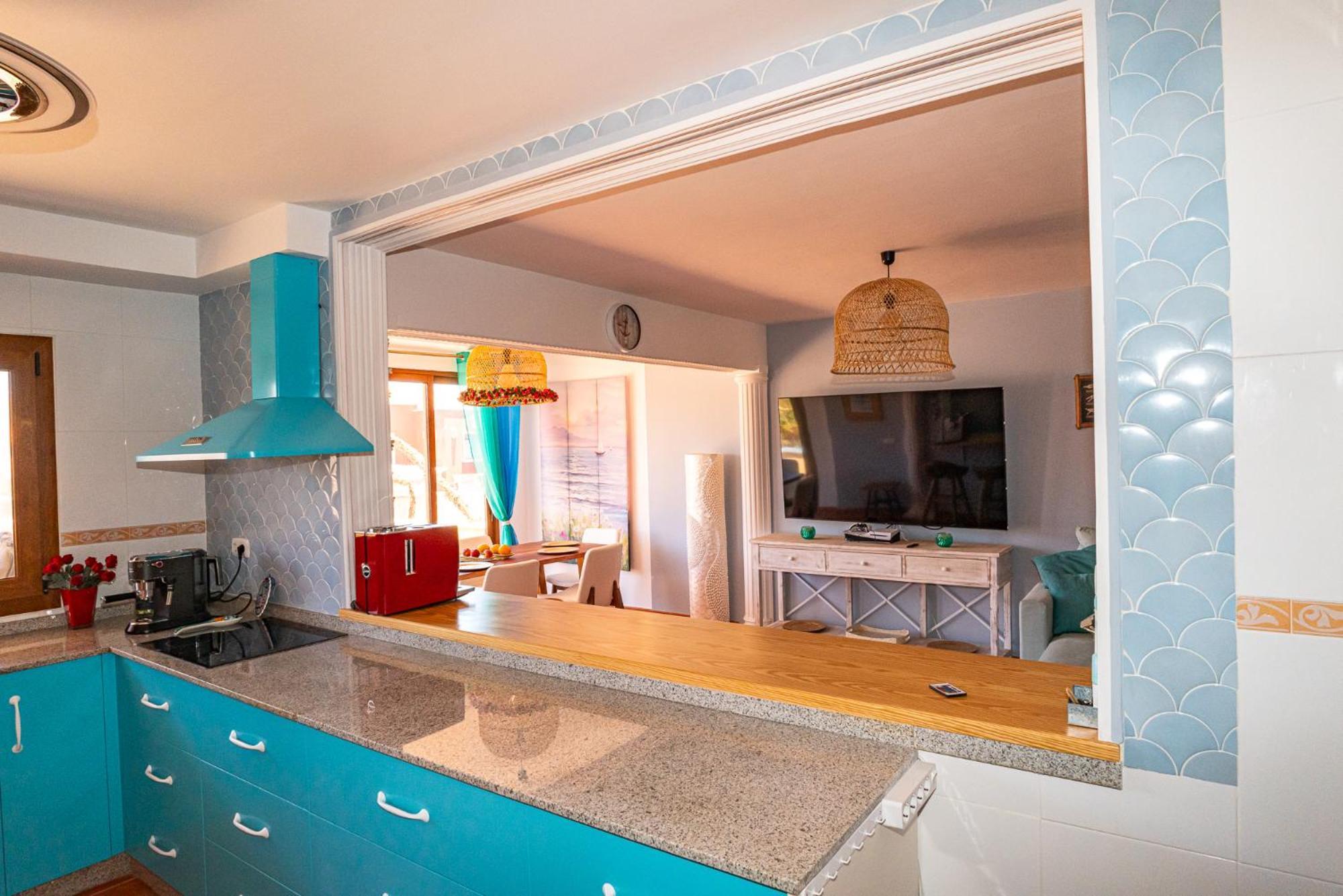 Villa Oceana - Cliffside Retreat Costa De Antigua Luaran gambar